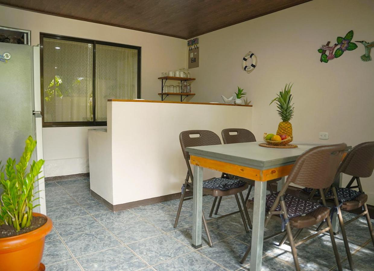 Apartamentos Y Studios Brisas Del Mar Santa Teresa Playa Santa Teresa  Dış mekan fotoğraf